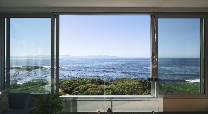 Sea view apartment